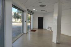Local comercial en Denia - AL132 local Avda. Alicante 1