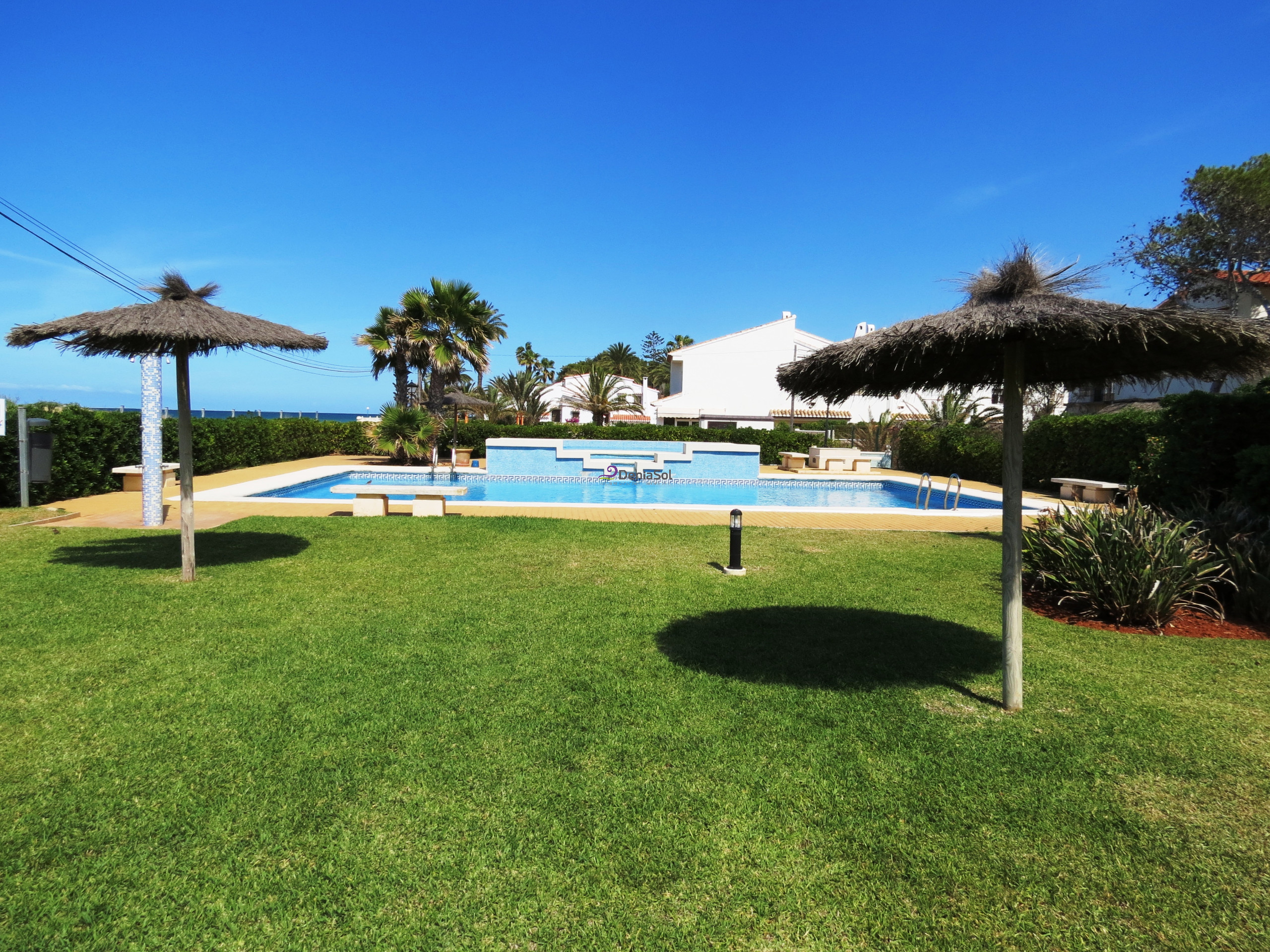 Apartamento en Denia - 145 Playa Esmeralda, 1-7