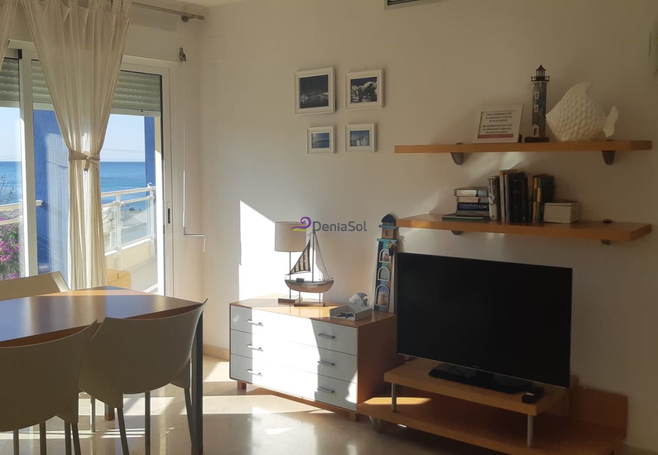 Apartamento en Denia - 145 Playa Esmeralda, 1-7