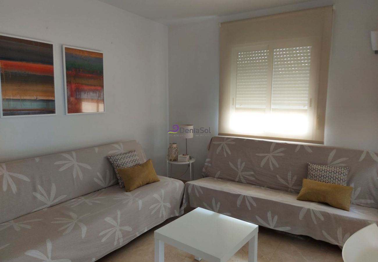 Apartamento en Denia - 145 Playa Esmeralda, 1-7