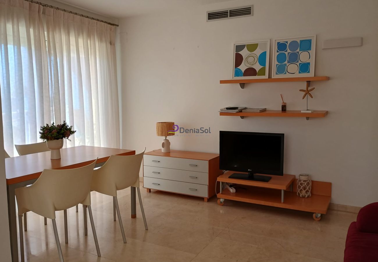 Apartamento en Denia - 145 Playa Esmeralda, 1-7
