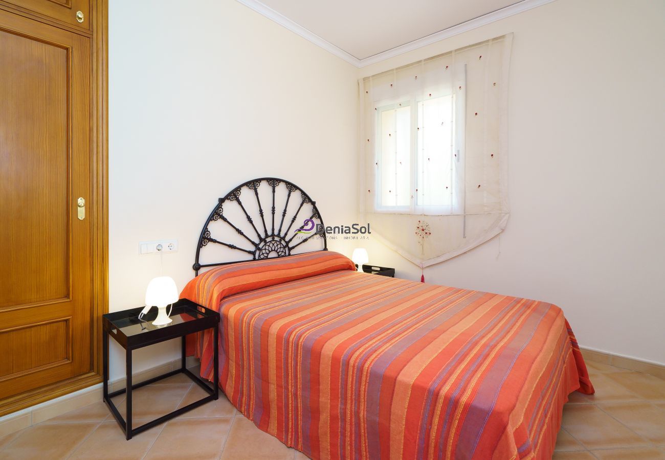 Bungalow in Denia - 163 Bungalow Fenix-1