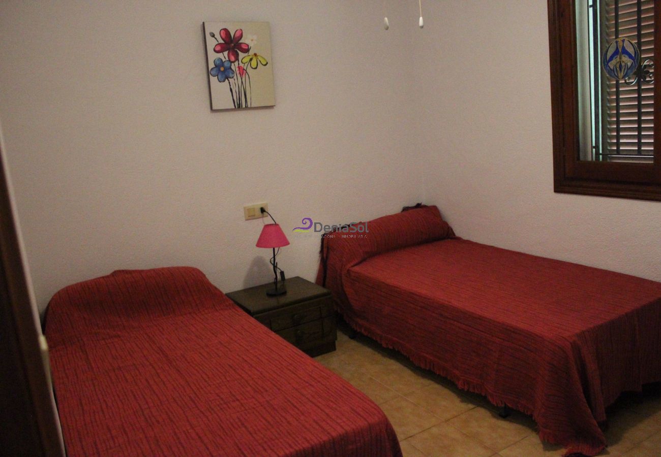 Ferienwohnung in Denia - 150 Tropicana Park, 81-B