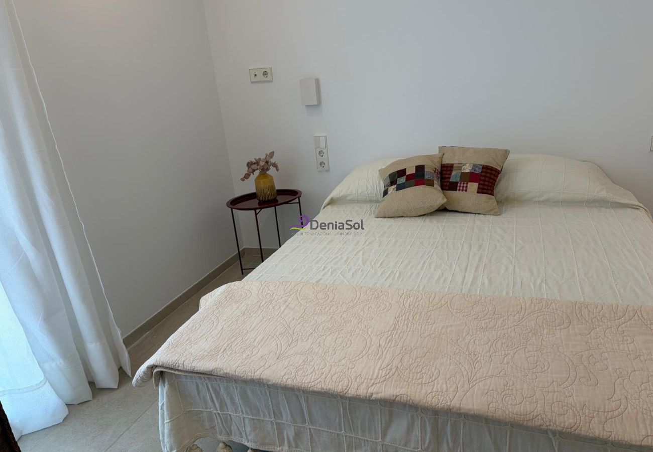 Villa in Denia - 017 Villa Azahar