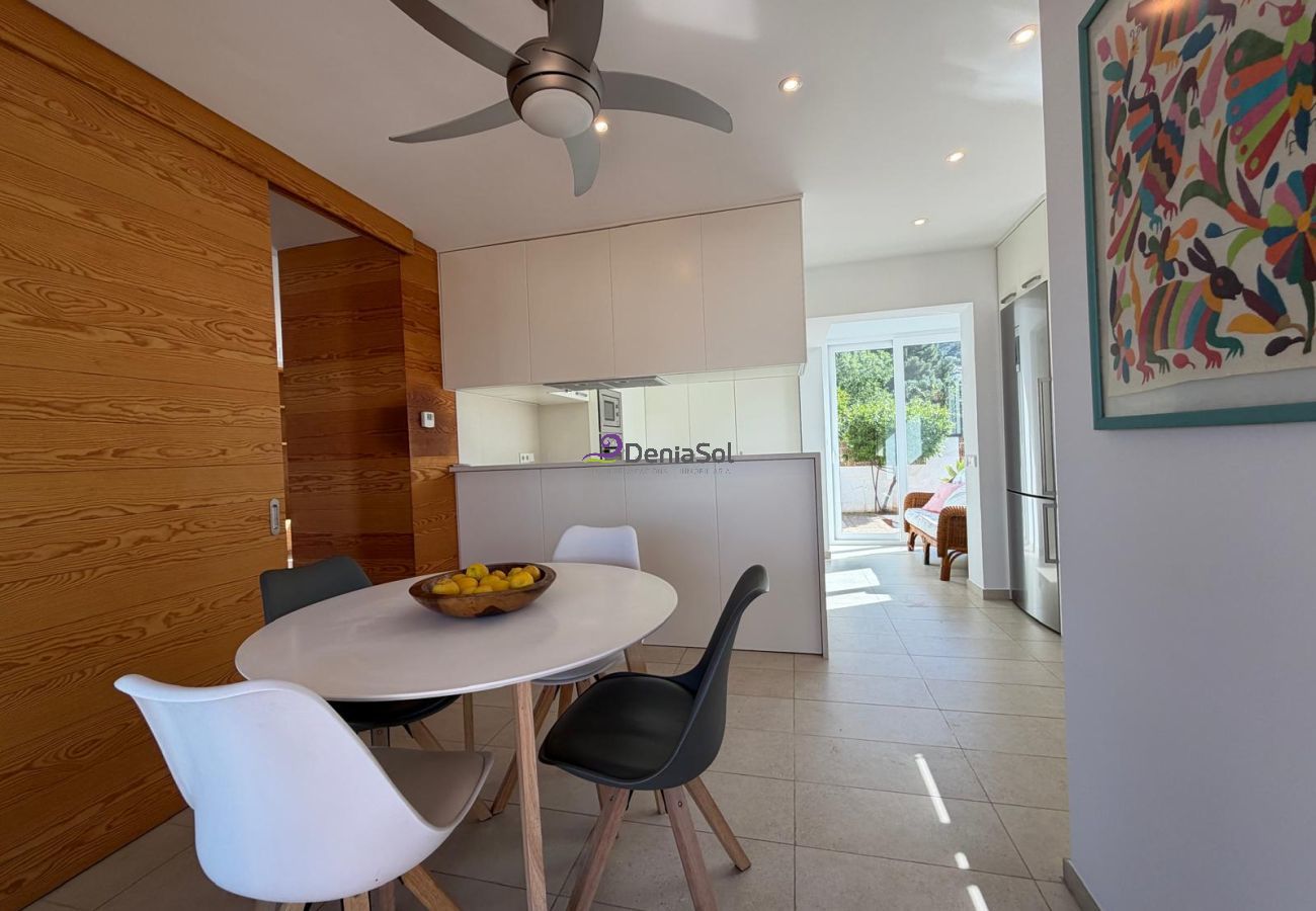 Villa in Denia - 017 Villa Azahar