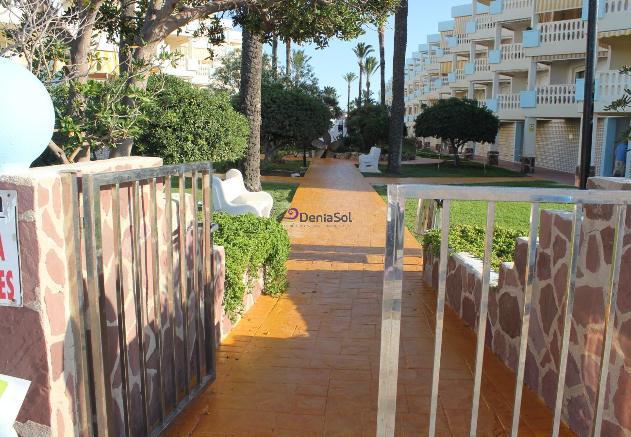 Apartment in Denia - 172 Holiday Beach