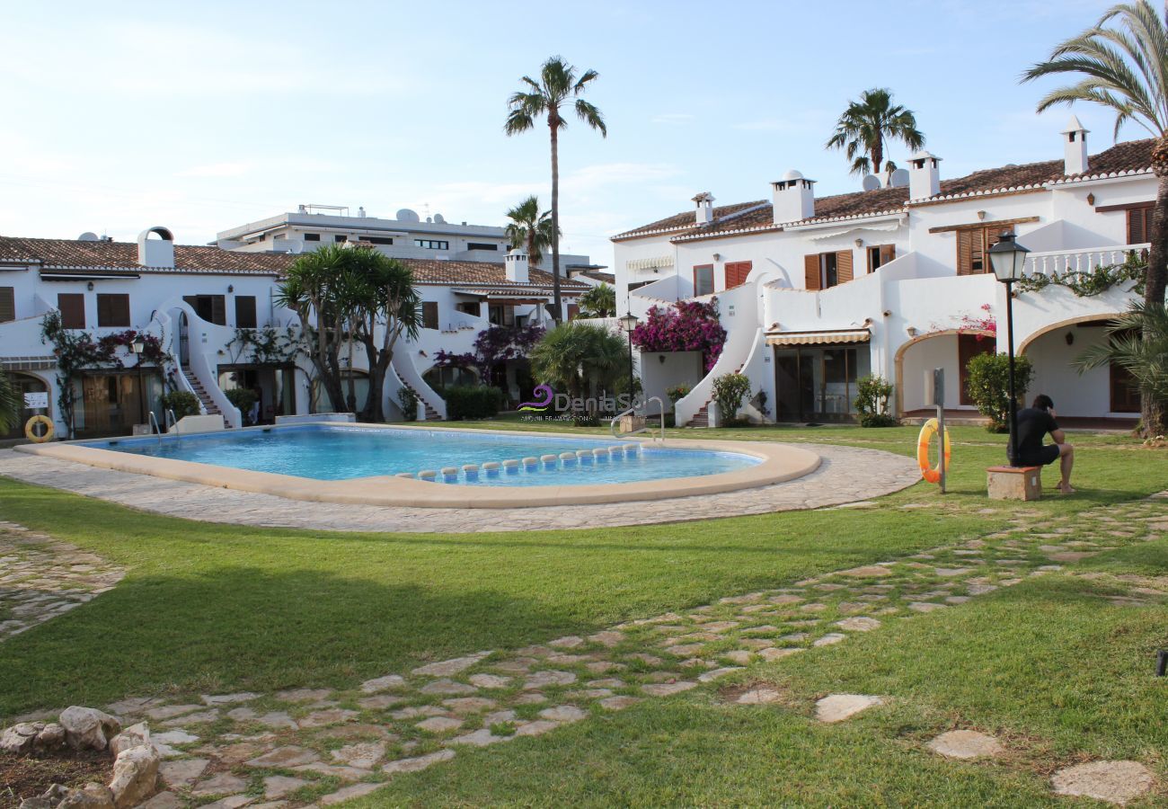 Apartment in Denia - 150 Tropicana Park, 81-B