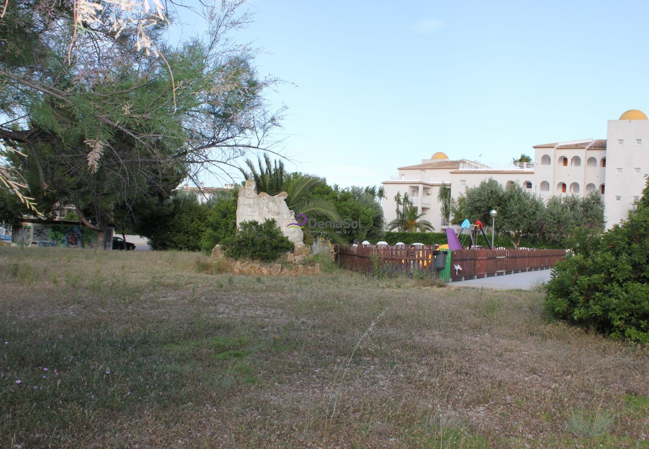 Apartment in Denia - 150 Tropicana Park, 81-B