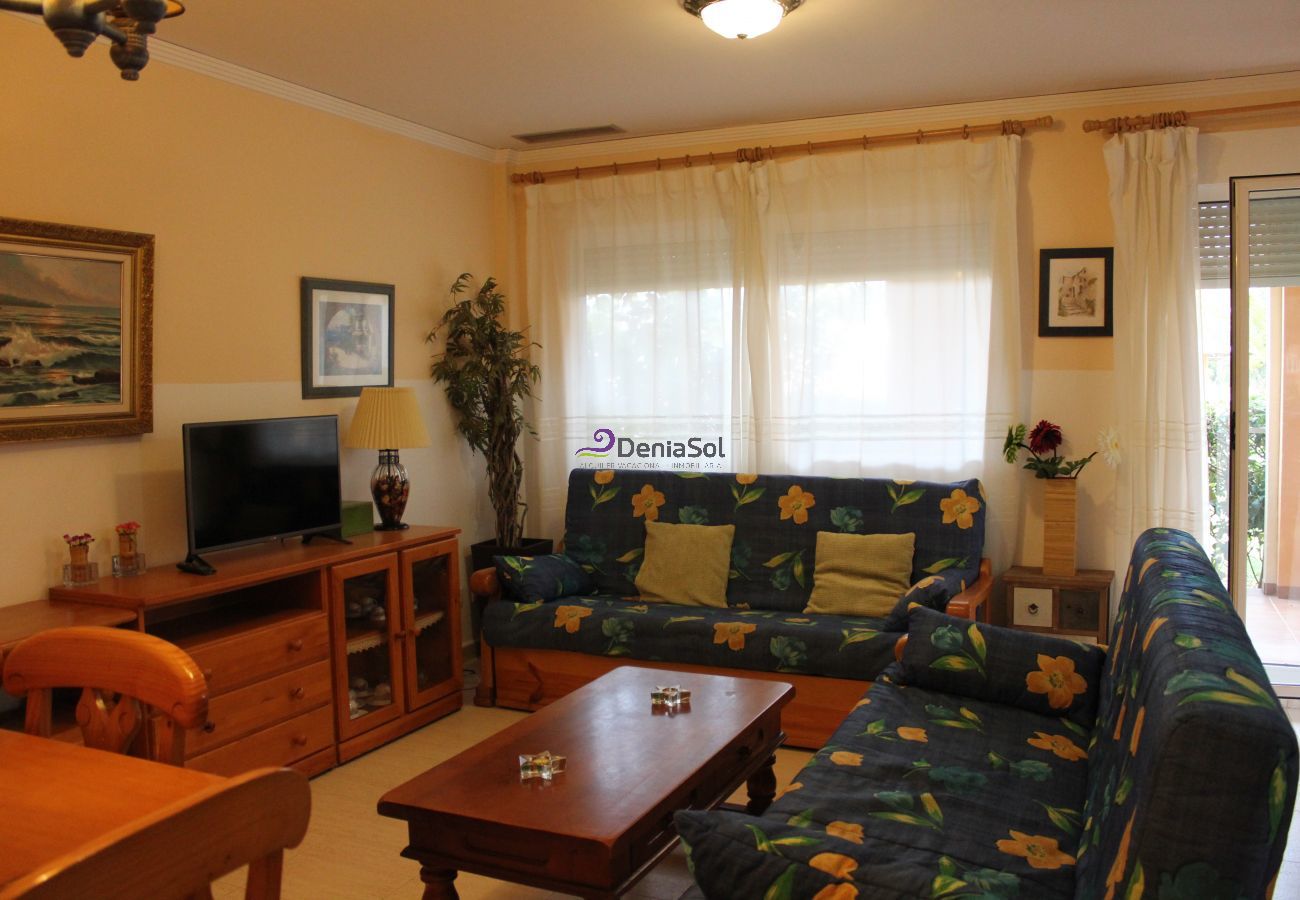 Apartment in Denia - 187 Palm Beach, 72