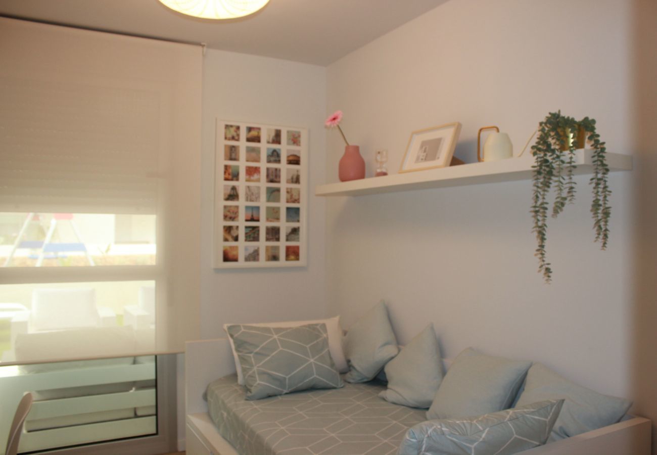 Apartment in Denia - 188 Marina Real II
