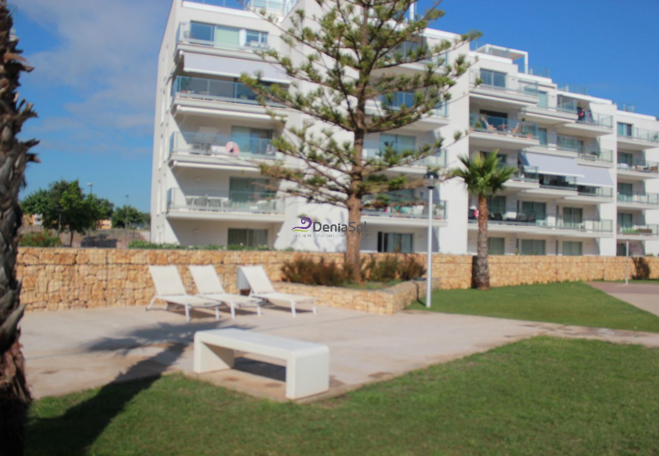 Apartment in Denia - 188 Marina Real II