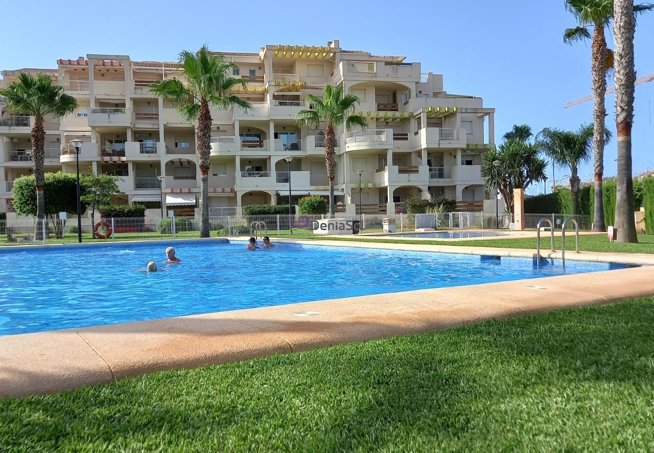 Apartment in Denia - 157 Playasol D-5