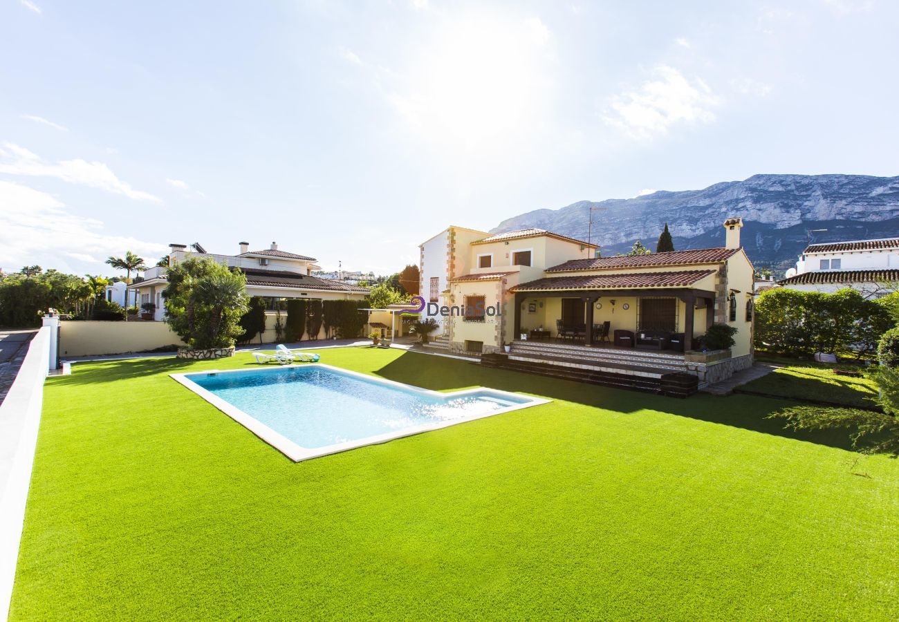 Villa à Denia - 057 Villa Altair