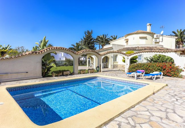 Chalet in Denia - villa Retiro Chalet in Denia - villa Retiro